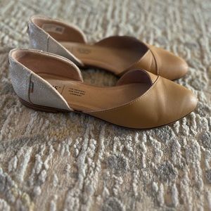 Nude D’Orsay Toms Flats Size 7